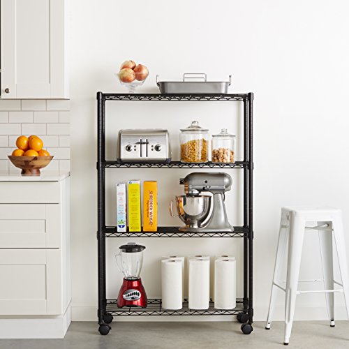 Vista en cocina con Estantería de 4 baldas, con ruedas - Negro. Amazon Basics | maxjardin