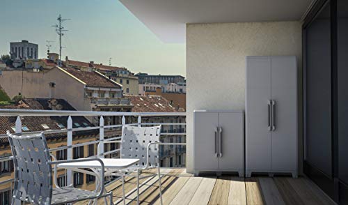 Armario Multifunción 2 Puertas en terraza, Material: Plástico, Dimensiones: 78x43.6x101.6 cm, Gris/negro. Armarios bajos y altos en patio . Armarios en terraza. Transforming Modular 2, Terry | maxjardin