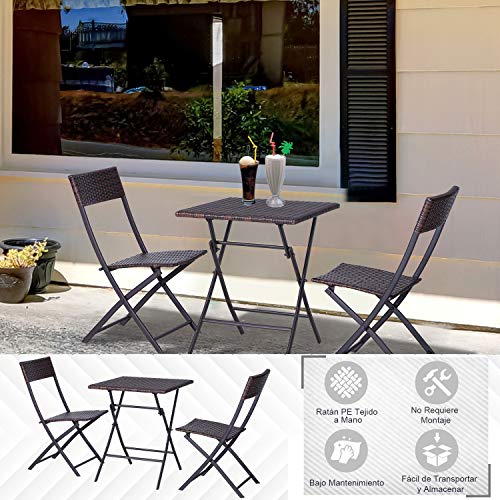 Conjunto de 3 Piezas de Ratán Juego de 2 Sillas y Mesa para Patio Balcón Jardín Plegable Diseño Trenzado Elegante Mesa de 60x60x72 cm Color Marrón. Conjunto en terraza. Outsunny