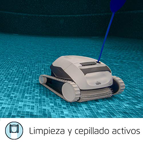 En acción el Robot limpiafondos automático E10 portátil, ligero y fácil de limpiar para piscinas elevadas. Dolphin Maytronics