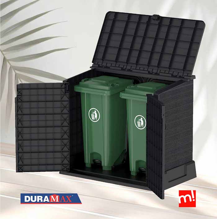 Arcón cubre cubos de exterior Duramax de 850 litros en ambiente de patio con logo de Duramax y Maxjardín