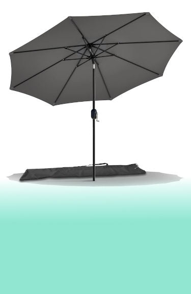 Sombrilla de patio o terraza de 270 cm Vounot sobre fondo blanco y franja verde abajo maxjardín