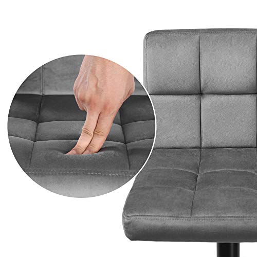 Detalle acolchado confortable de Juego de 2 Taburetes para barra con respaldo ideales en la Cocina o el bar, tapizados de Terciopelo, Altura Ajustable Giratoria y Reposapiés, Metal, Gris Oscuro de Songmics