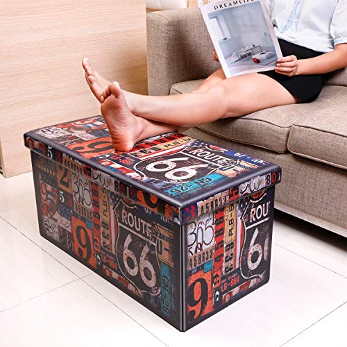 Puff Taburete Vintage Plegable para Almacenar Juguetes 76x38x38cm. Vista en salón frente al sofá.. Bonlife | maxjardin