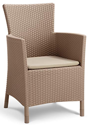 Conjunto de terraza o balcón Keter Iowa con 2 sillones y mesa Luzon en rattán, con cojines incluidos, Capuchino. Detalle sillón. Keter