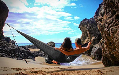 hamaca-naturfun-ultraligera-300-kg-transpirable-nylon-paracaidas-seca-rapido-mosquetones-premium-2x-correas-incluidas-3