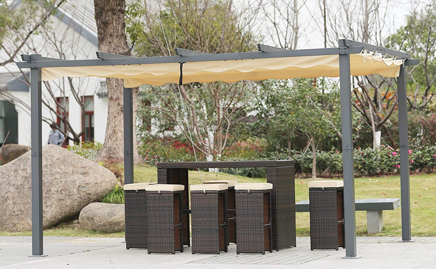 Pérgola Elegante Aluminio 3x4 m. Techo Retráctil, Resiste el Agua y rayos UV. Diseño Beige. Angel Living.