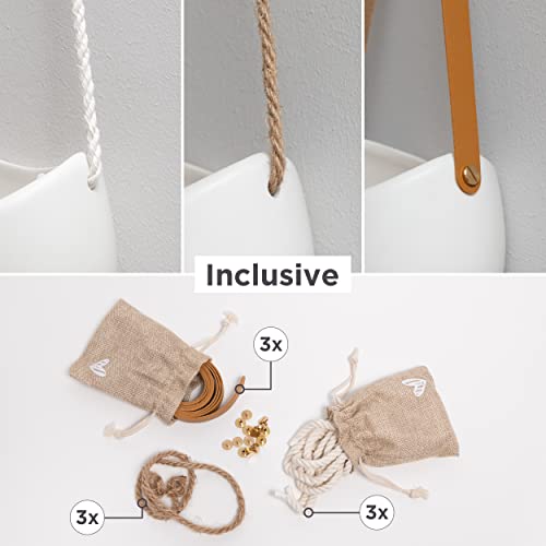 Detalles de opciones de cordones incluidos en el pack: cordón blanco, cordón de fibra vegetal color natural y correa plana marrón